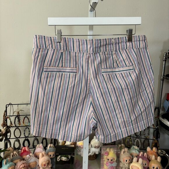 GAP Blue and Pink Striped Shorts Women’s 12 5” inseam casual khaki chino - Picture 4 of 5